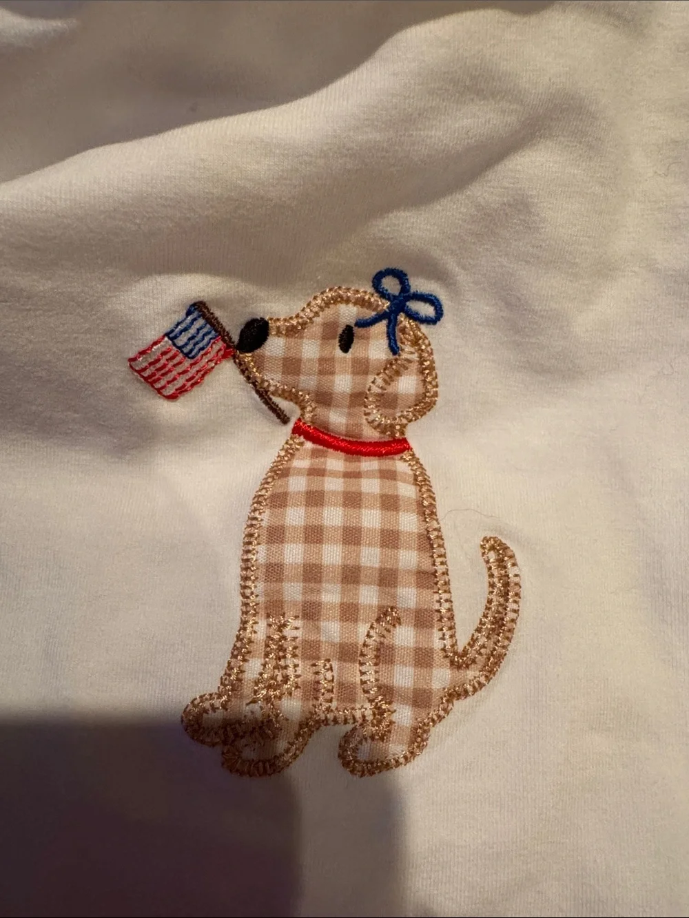 White Puff Sleeve Girls' Tee with Gingham Dog Appliqué